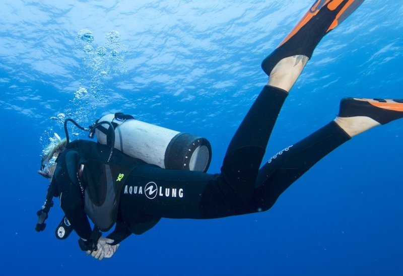 6 outdoor sport watch